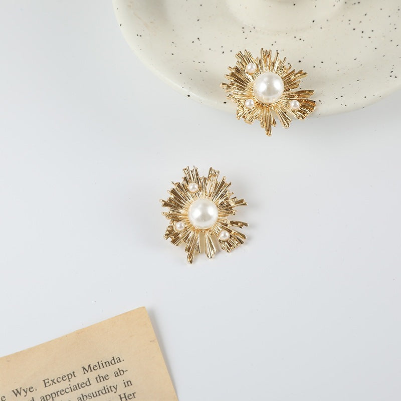 925 Sterling Silver Post Baroque Pearl Sunflower Stud Earrings