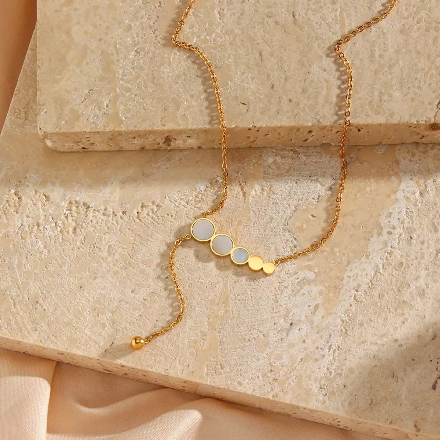 18k Gold Plated Stainless Steel Mother of Pearl Shell Necklace