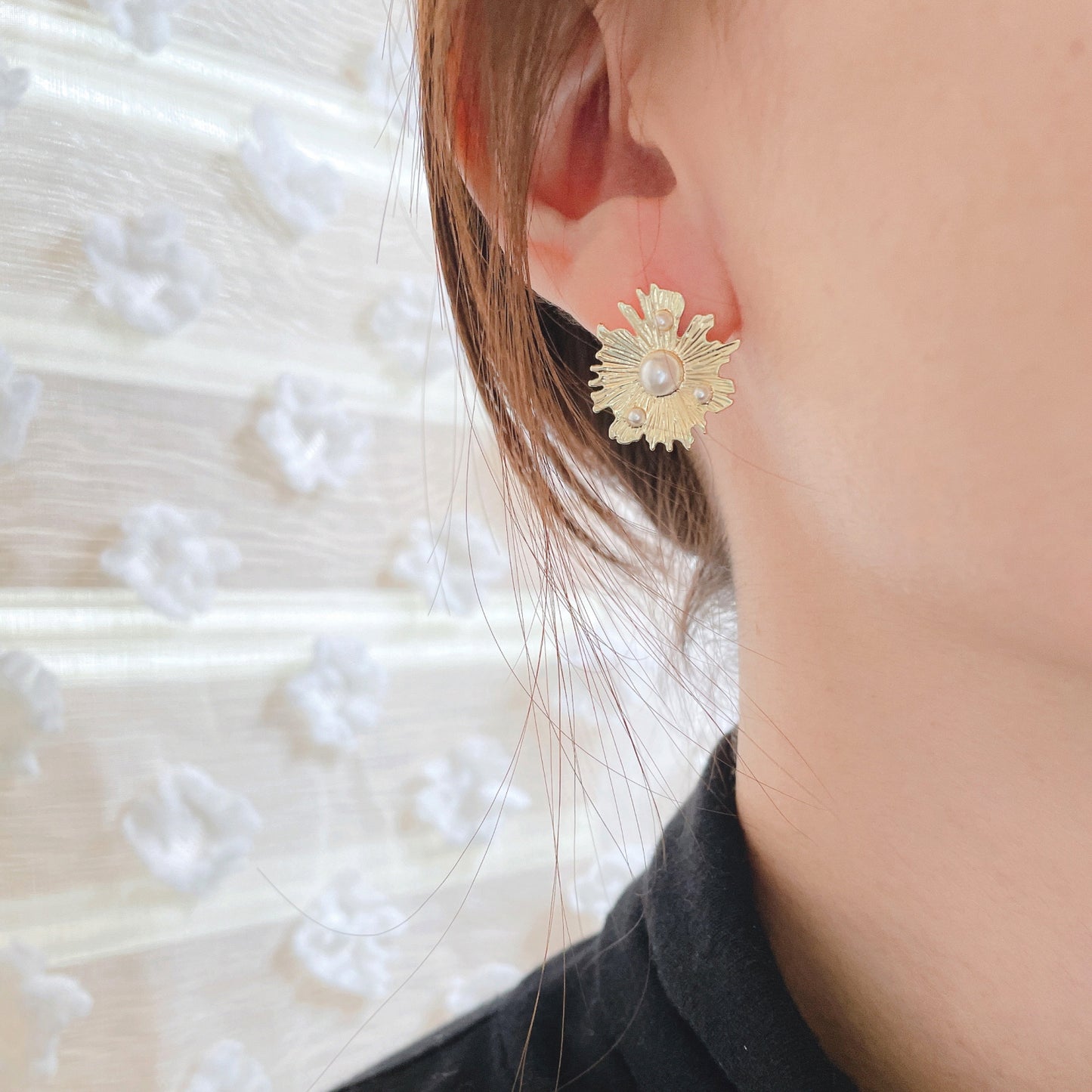 925 Sterling Silver Post Baroque Pearl Sunflower Stud Earrings