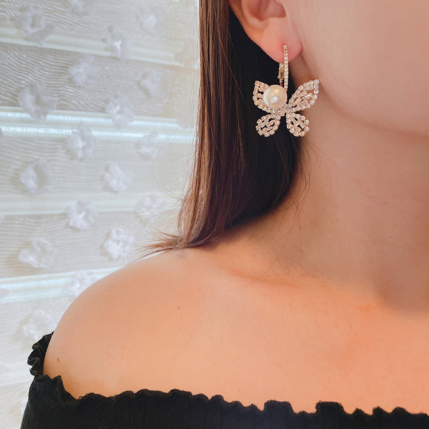 925 Sterling Silver Post 18k Gold Plated Butterfly Pearl Earrings